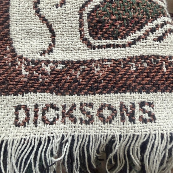 Friendship Themed Tapestry Blanket by Dicksons 49”x68” - Picture 3 of 6